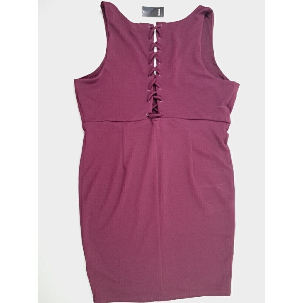 TORRID Dress SZ 2 (18 20) Lace Up Back Bodycon Burgundy Knee Length Sleeveless - Picture 5 of 6